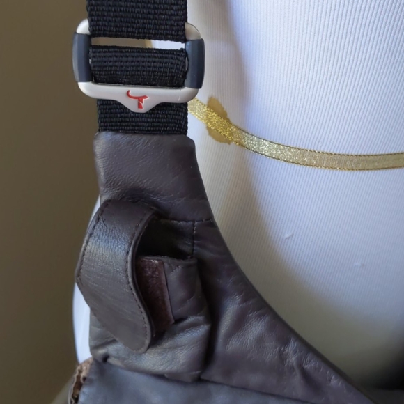 Travelon Bag - Picture 3 of 6